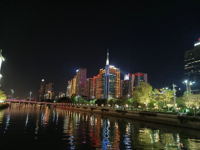 2. 增加專業(yè)知識(shí)